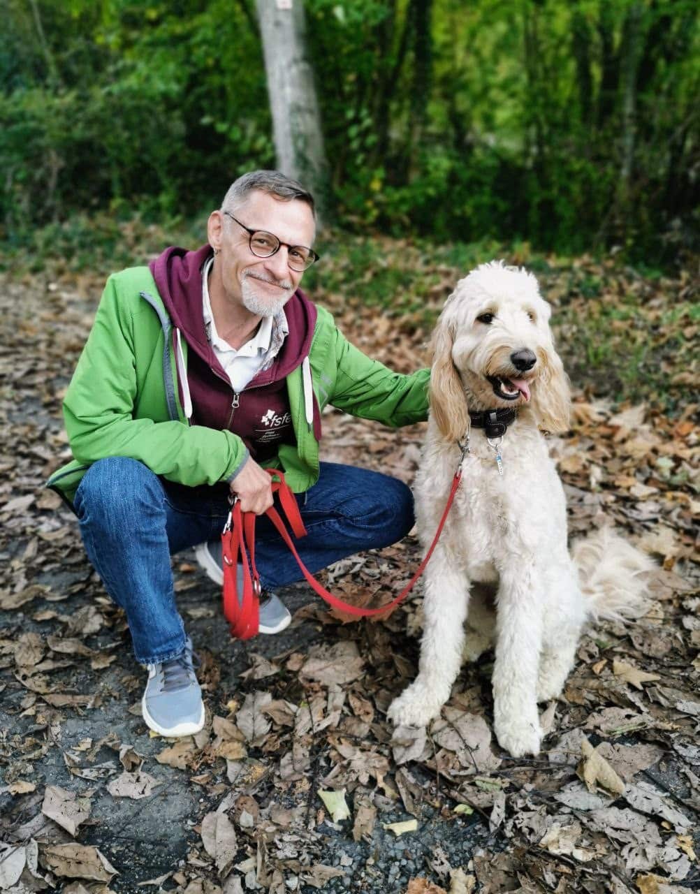 20230424-Michael-Kappes Systemadministrator Michael Kappes der Continum AG mit Hund